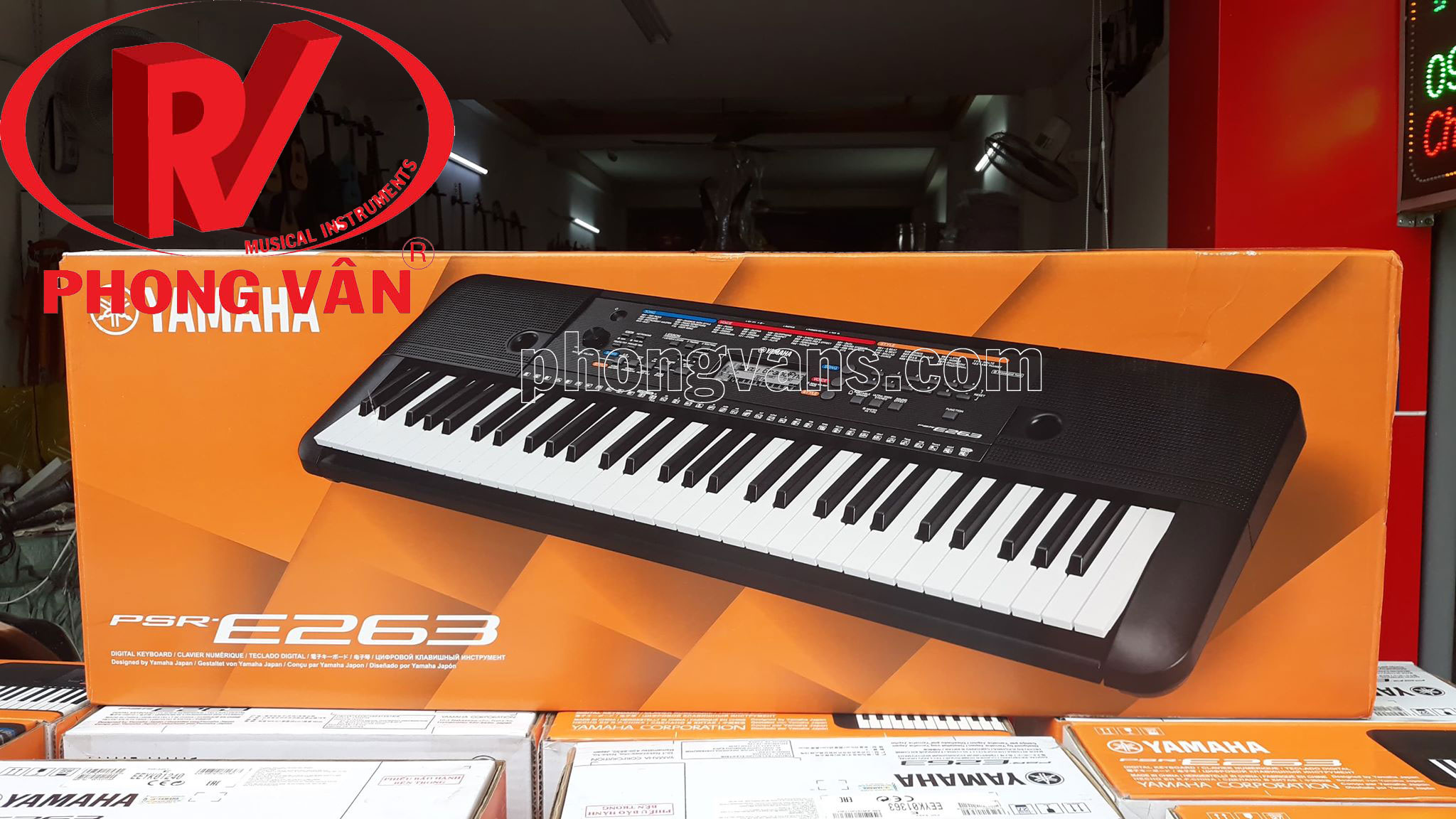 Đàn organ Yamaha E263 làm dự án trường học