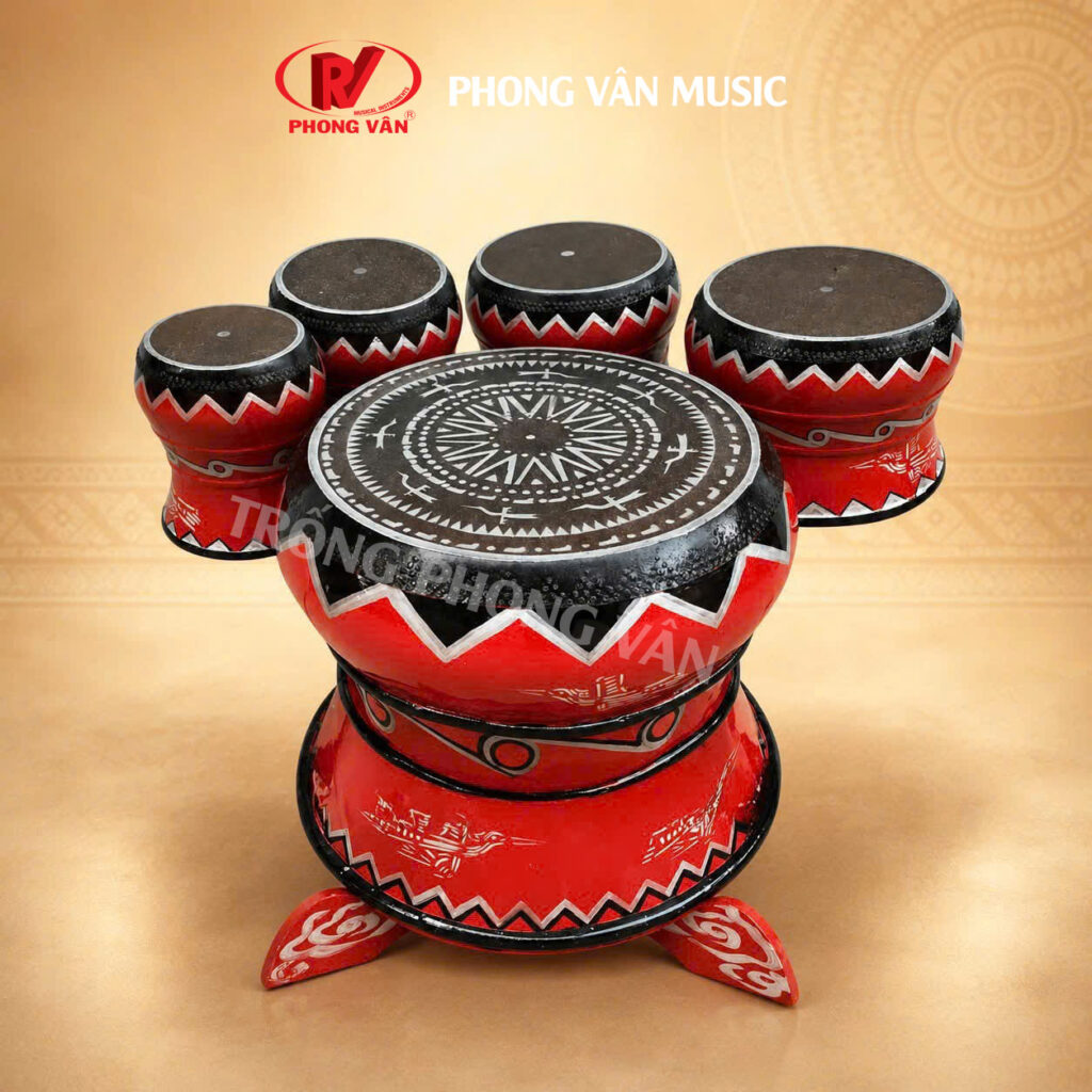 Bộ trống chầu văn hình trống đồng