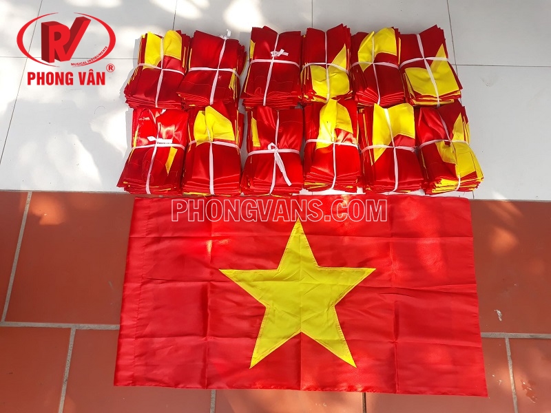 Bán sỉ cờ tổ quốc Việt Nam