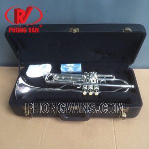 Kèn trompet Yamaha màu bạc
