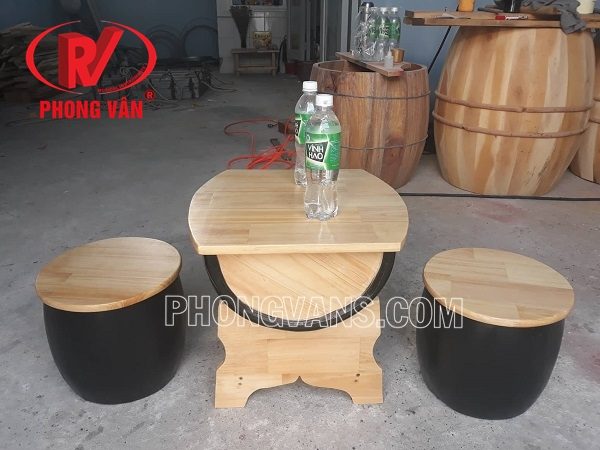 Bàn ghế gỗ thông bằng thùng gỗ coffee trà sữa