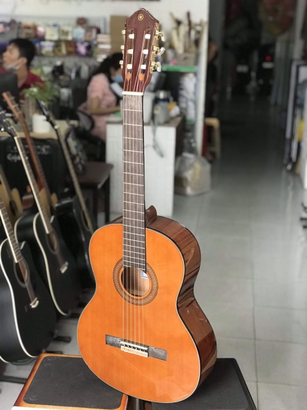 Đàn Guitar Classic Yamaha C80