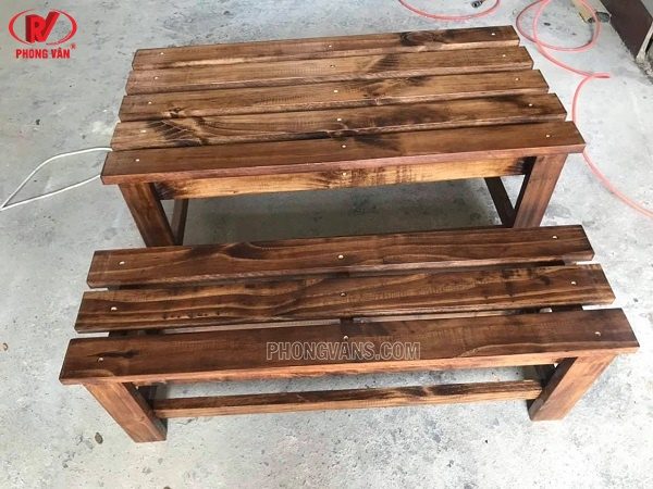 Bộ bàn ghế cafe gỗ thông