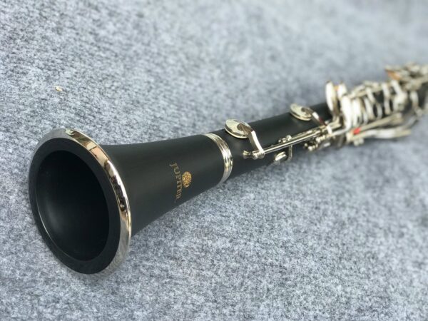 Kèn Clarinet hãng Jupiter màu đen JCL-700