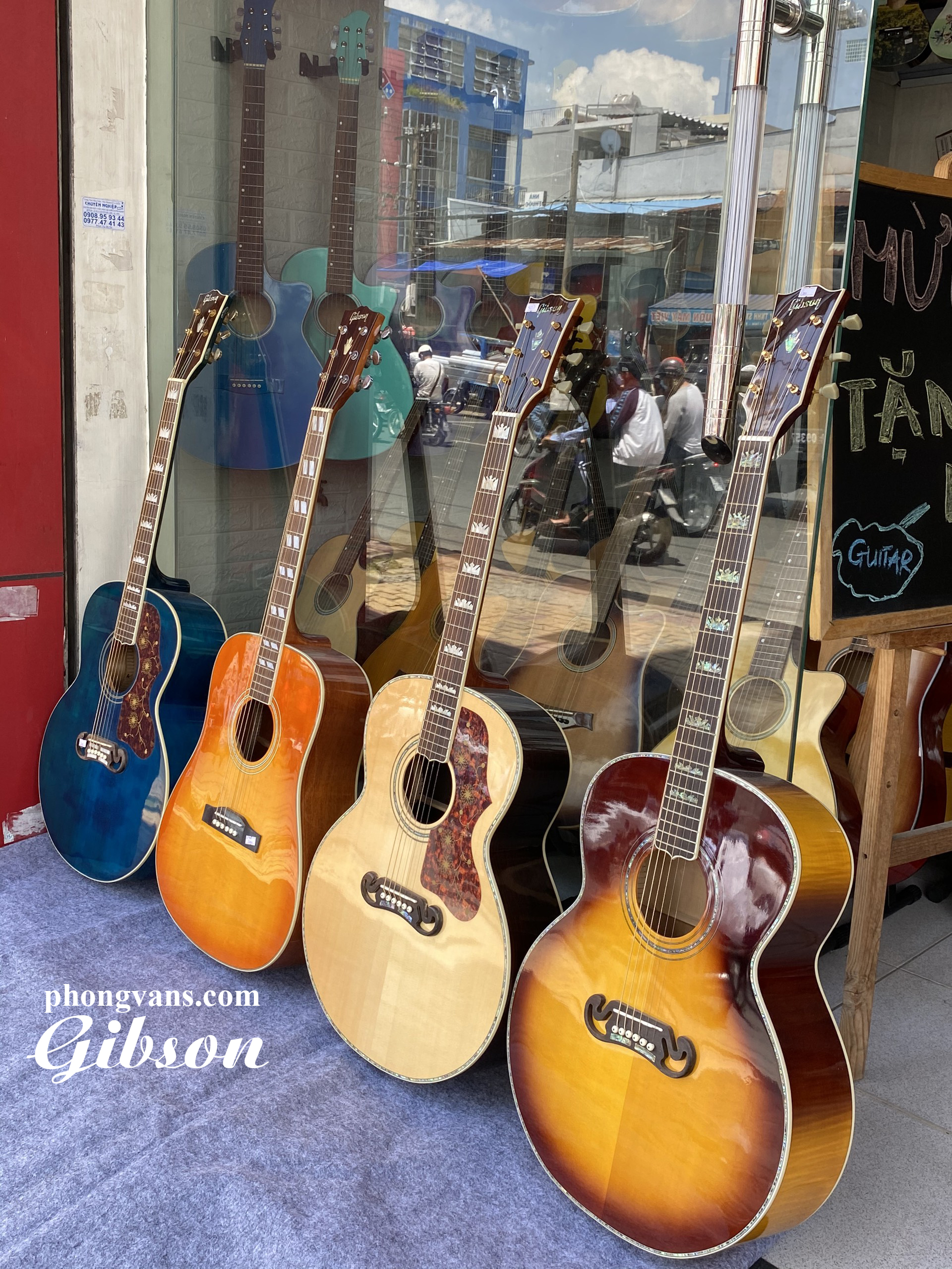 Đàn guitar acoustic Gibson USA