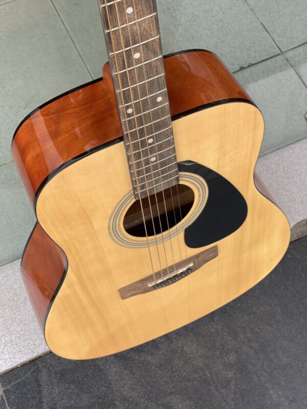 Đàn Guitar Acoustic Yamaha F310 (full phụ kiện)