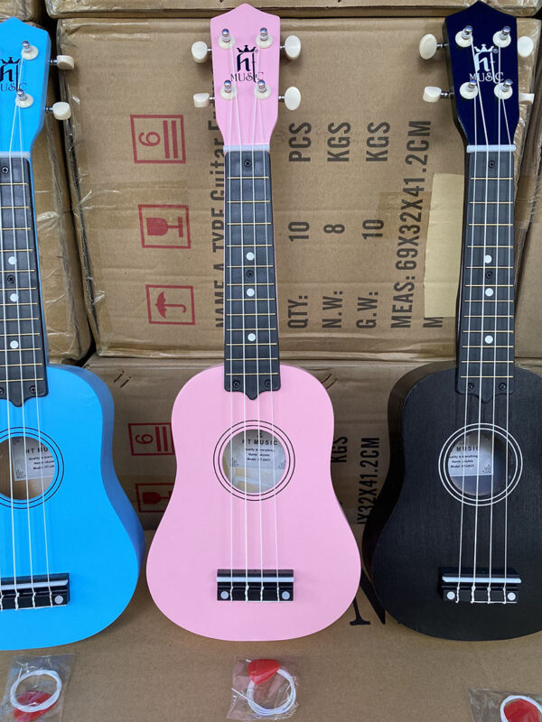 Bán sỉ ukulele màu 21 inch