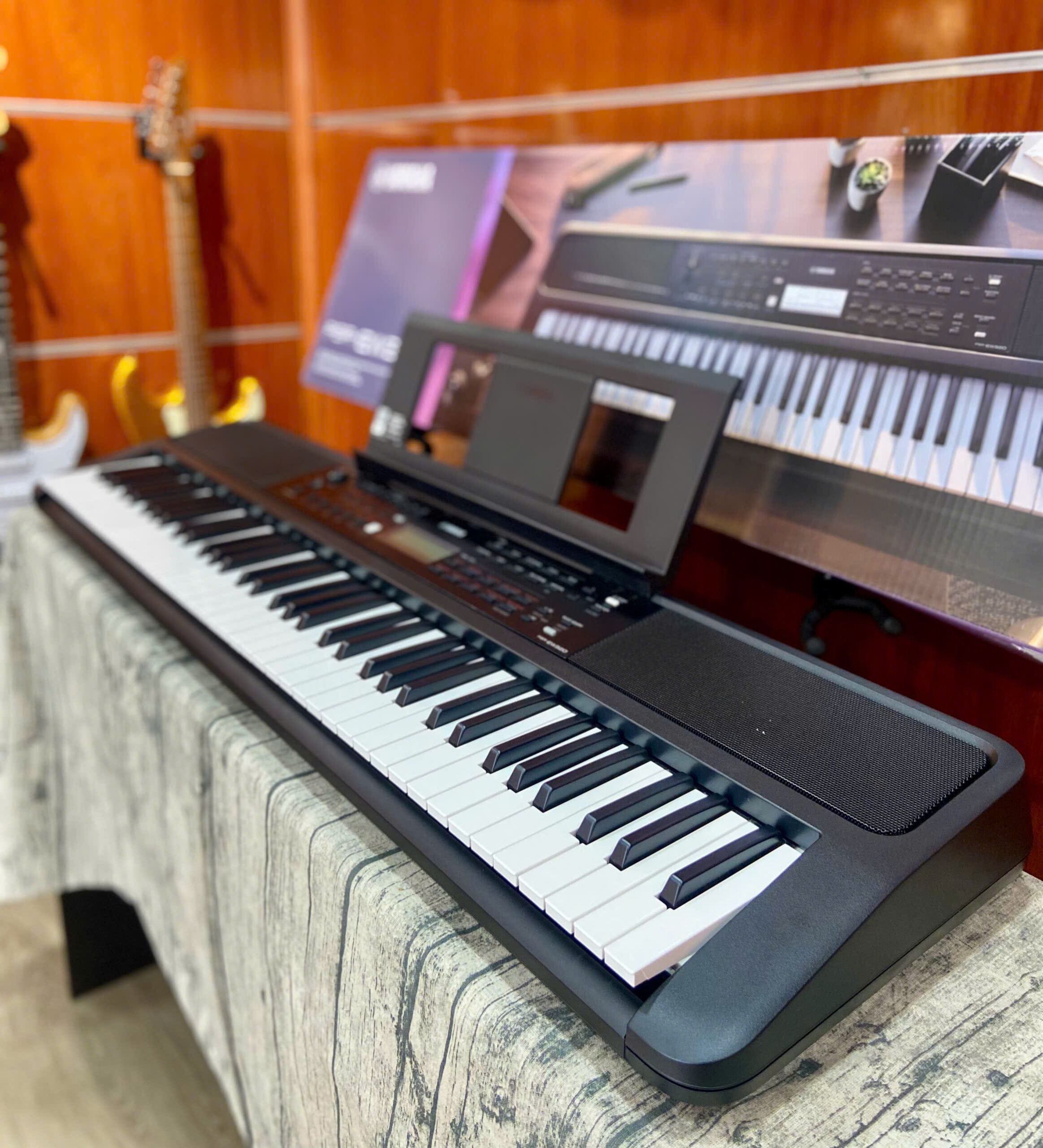 PSR-EW320 (6) Đàn Organ Yamaha PSR-EW320 – 76 Phím