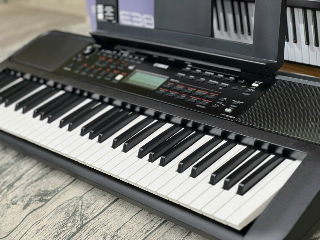 Đàn Organ Yamaha PSR-E383