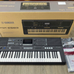 Đàn Organ Yamaha PSR-E583