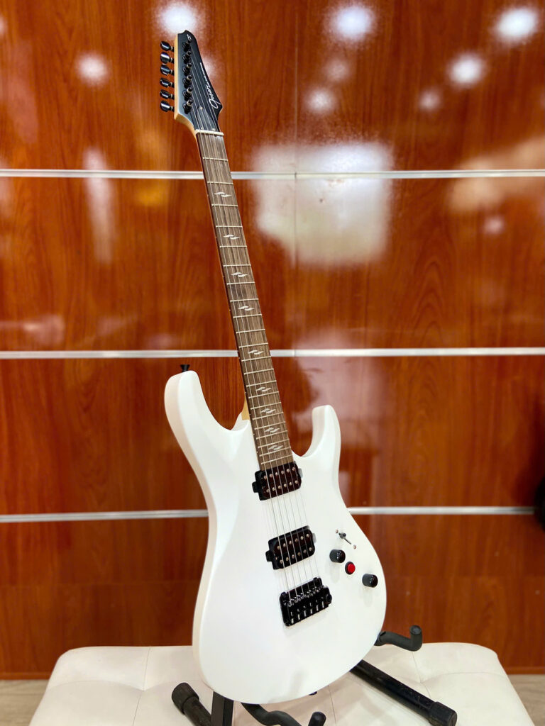 Guitar Điện Solo Guson G1880