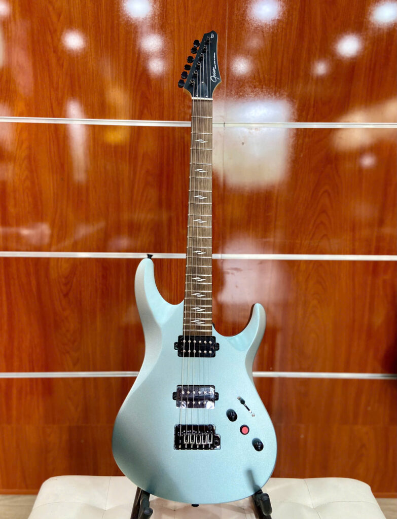 Guitar Điện Solo Guson G1880