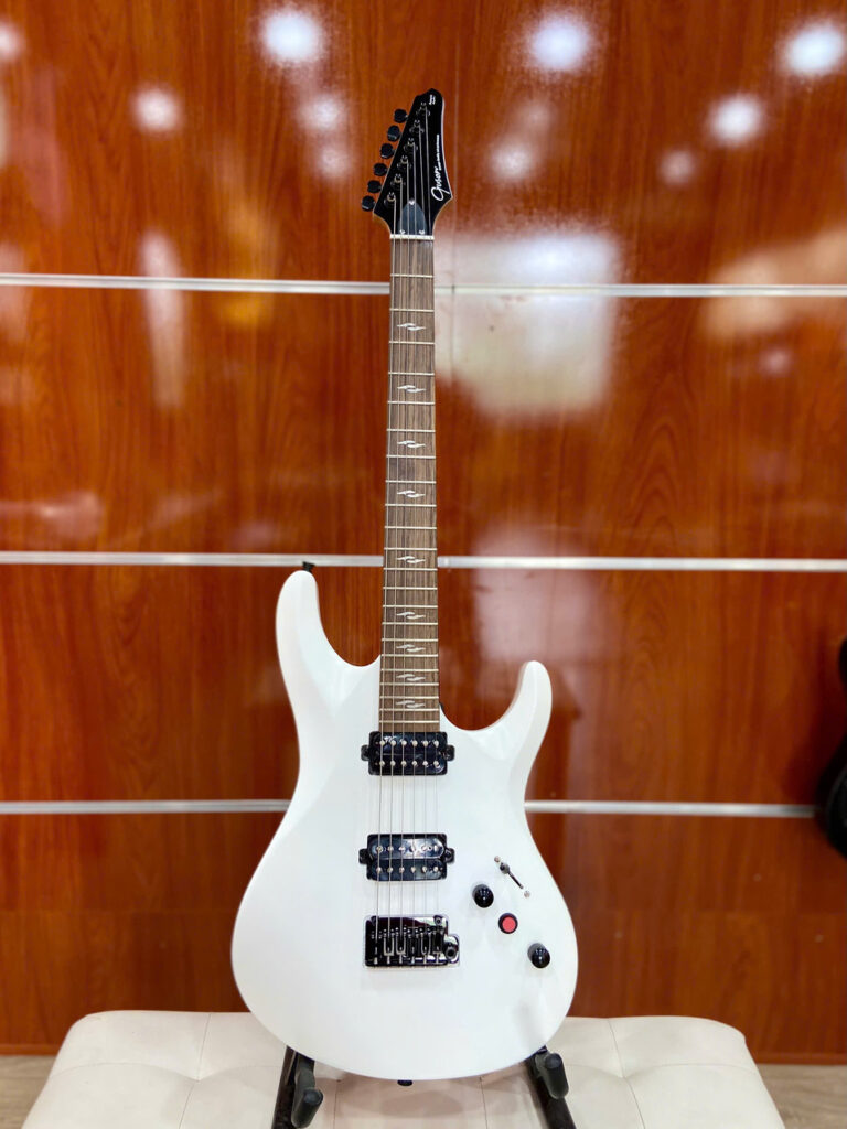 Guitar Điện Solo Guson G1880