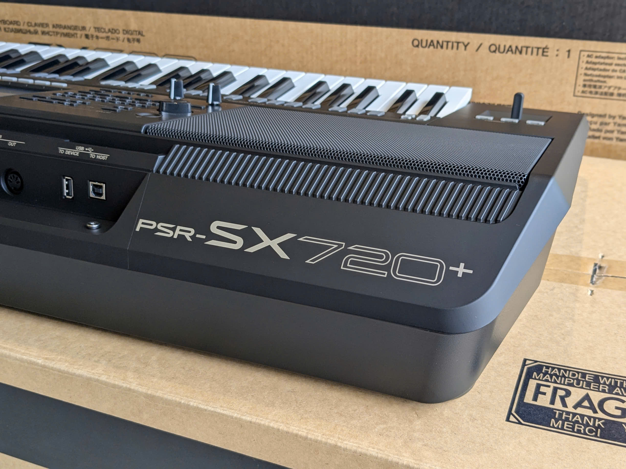 SX720+ (3) Keyboard Organ Yamaha PSR-SX720+