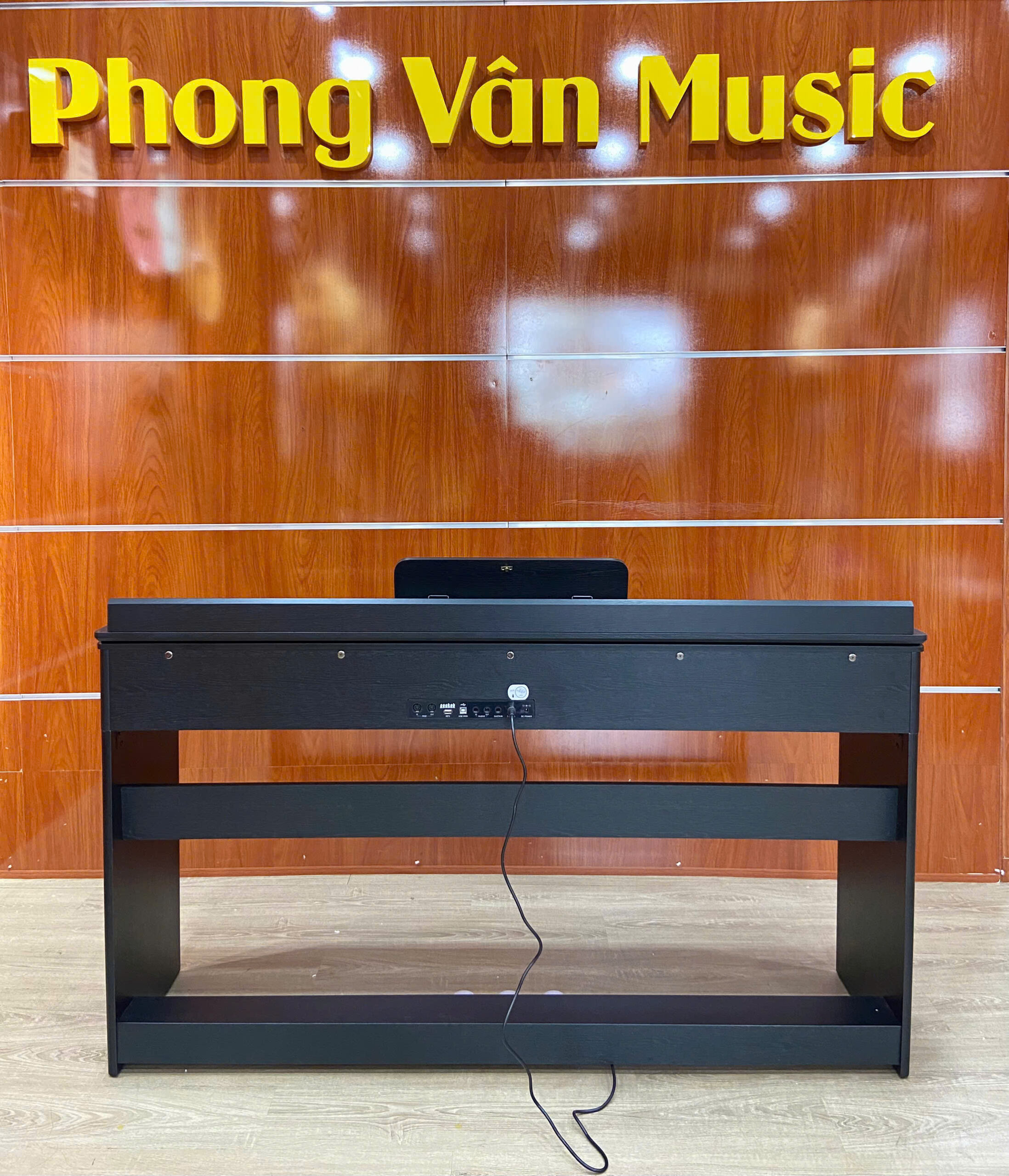 z7748231485639_c592e7b9b738b34e1d59ee83d60d9c2c Digital Piano Saiger SDP-3619
